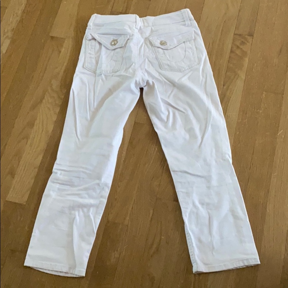 Women’s Capris (White) - Picture 3 of 7
